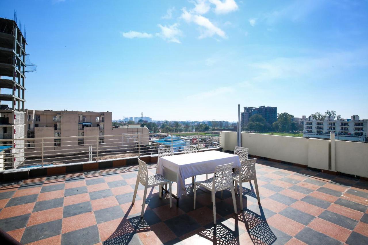 Hotel Woodcrest Zirakpur Chandigarh - Luxury Rooms 외부 사진