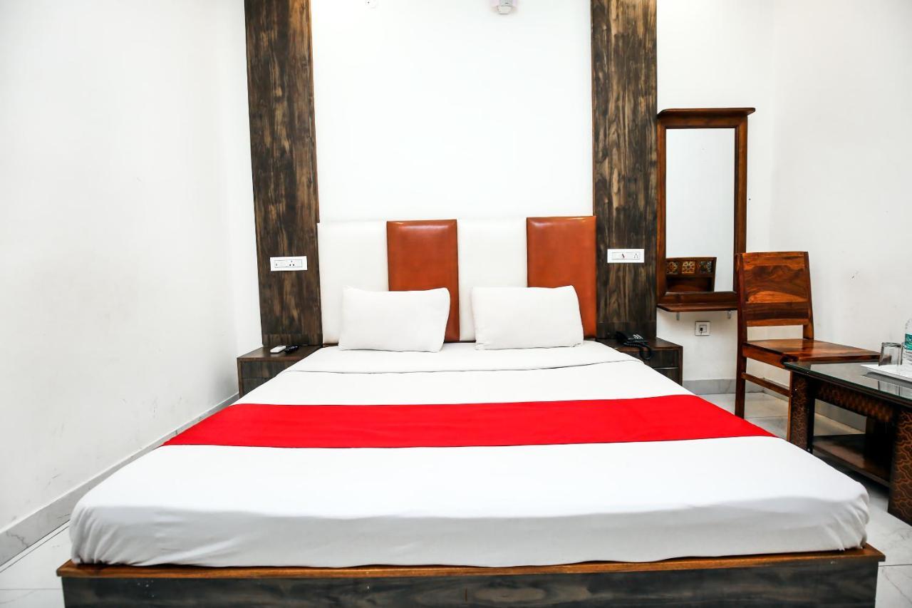 Hotel Woodcrest Zirakpur Chandigarh - Luxury Rooms 외부 사진