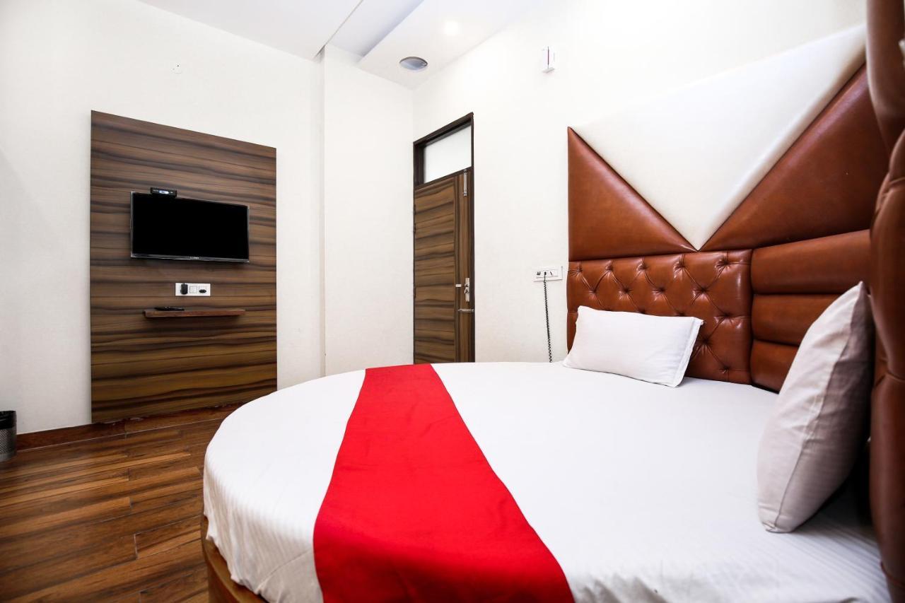 Hotel Woodcrest Zirakpur Chandigarh - Luxury Rooms 외부 사진