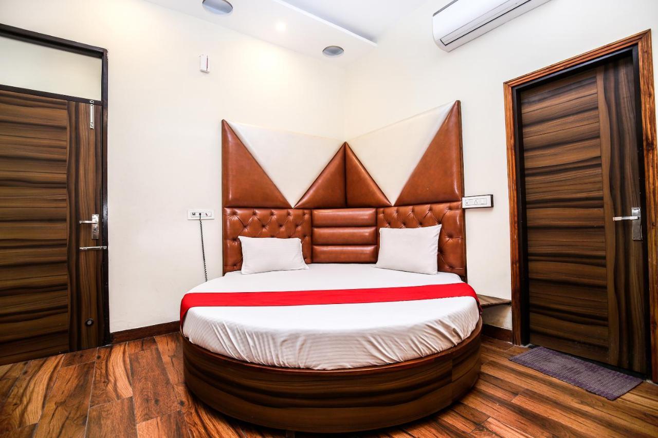Hotel Woodcrest Zirakpur Chandigarh - Luxury Rooms 외부 사진