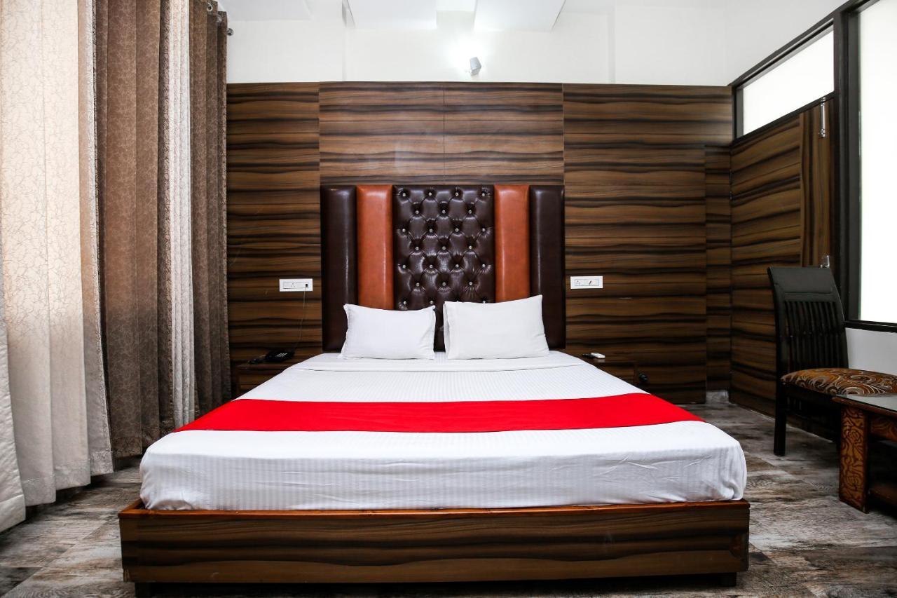 Hotel Woodcrest Zirakpur Chandigarh - Luxury Rooms 외부 사진
