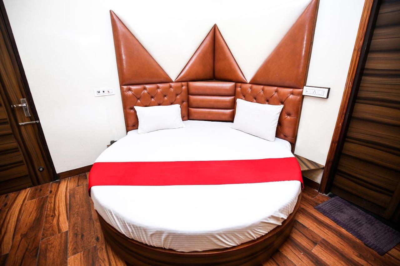 Hotel Woodcrest Zirakpur Chandigarh - Luxury Rooms 외부 사진